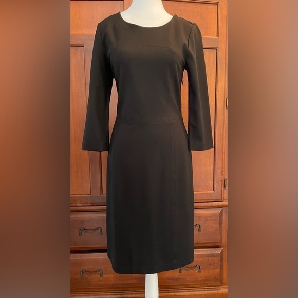 Part Two - Round neck 3/4 sleeve fitted dress - Picture 2 of 4